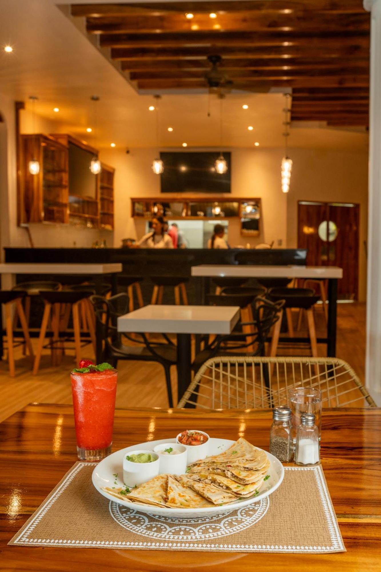Hotel Los Higuerones Paso Canoas ภายนอก รูปภาพ