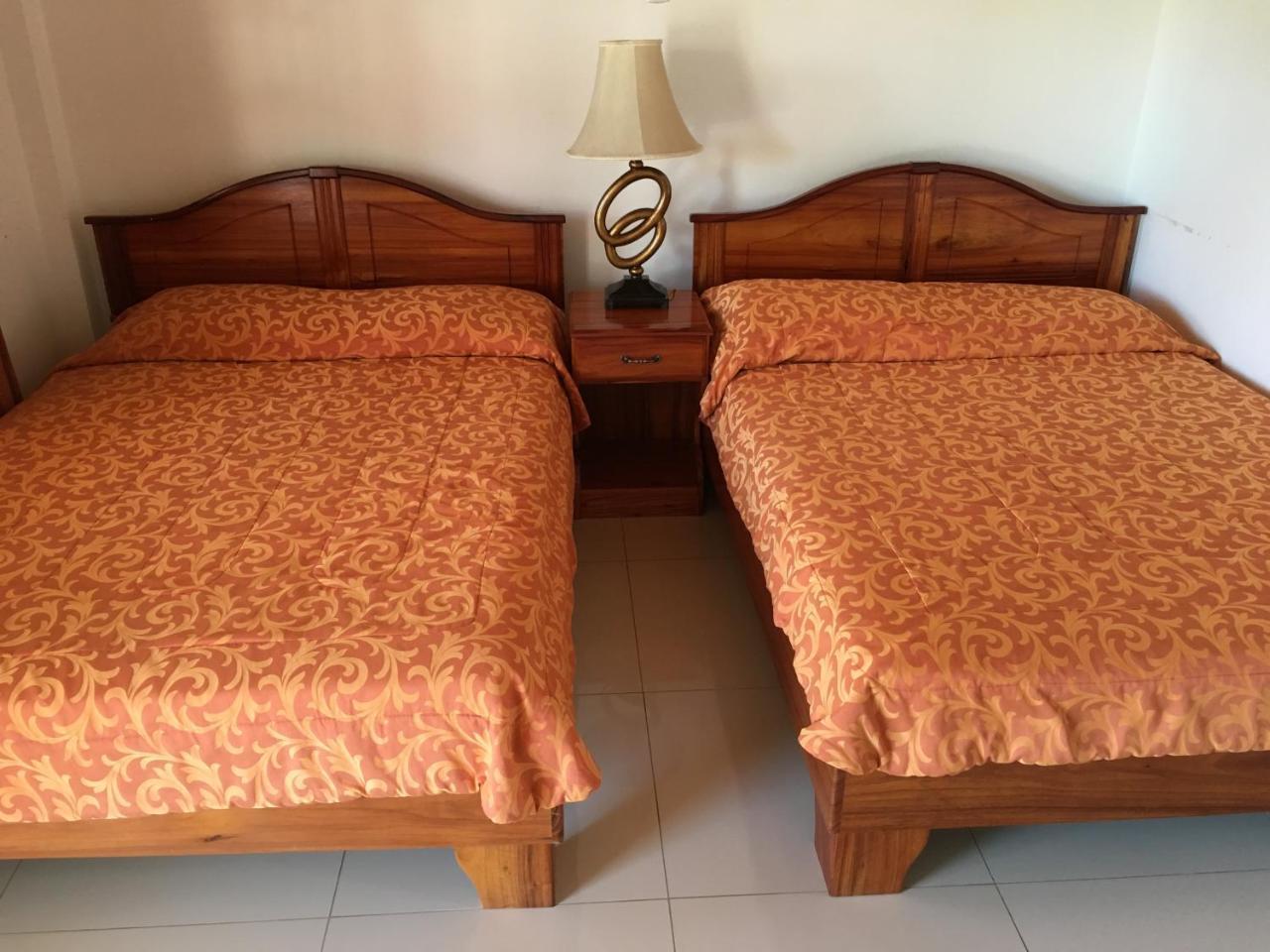 Hotel Los Higuerones Paso Canoas ภายนอก รูปภาพ
