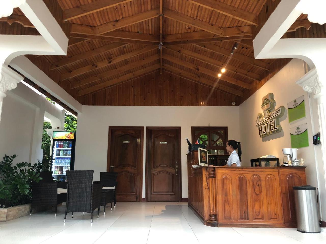 Hotel Los Higuerones Paso Canoas ภายนอก รูปภาพ